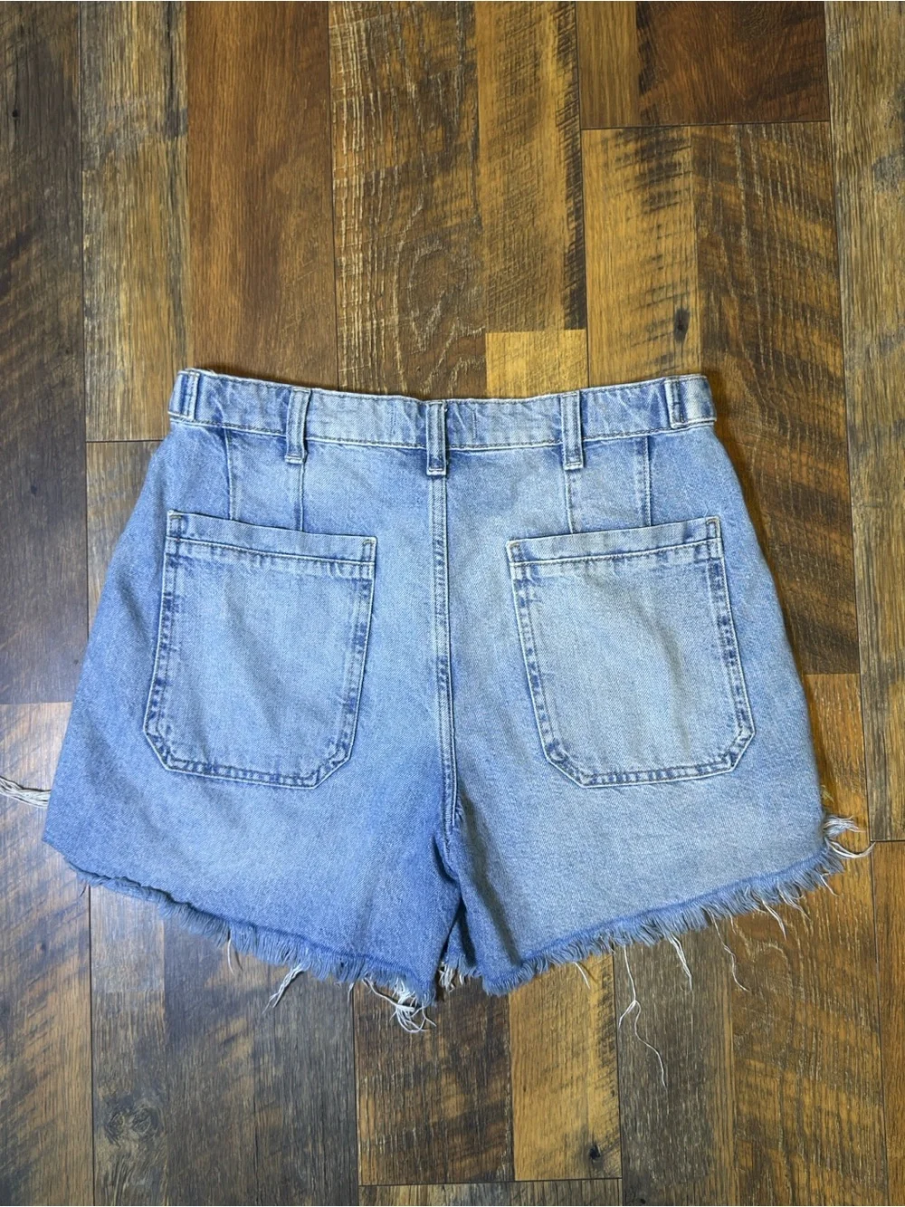 Free People We The Free Palmer Jean Shorts Lt Blue Denim Size 27 - Picture 3 of 5